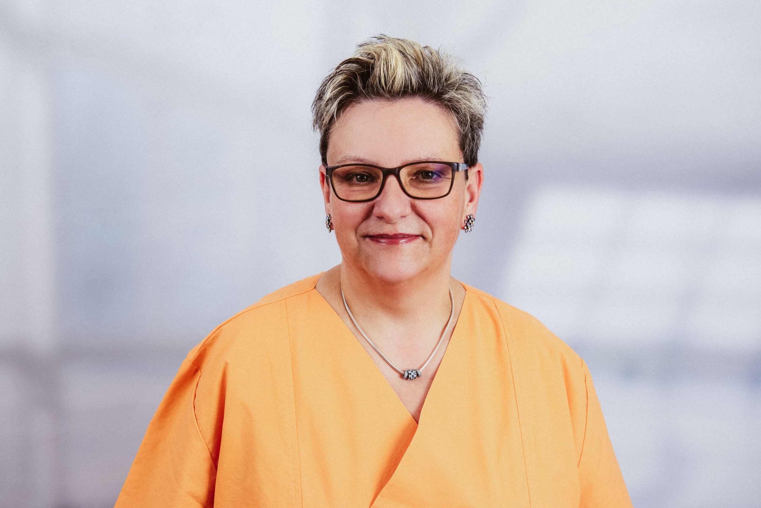 PETRA HEINE PETRA HEINE
